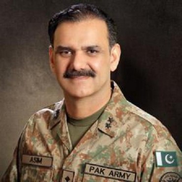 General de Pakistán AsimBajwaI